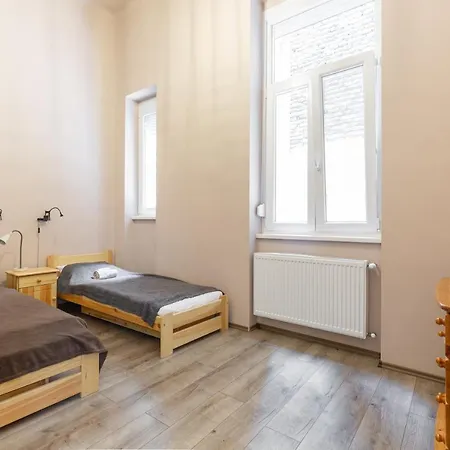 Apartment D78 Dohany *