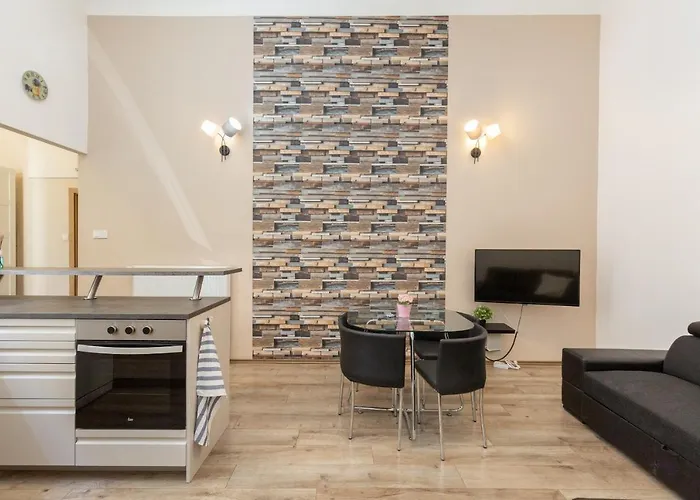 D78 Dohany * Budapest